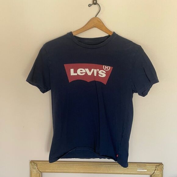 Levi’s Graphic Crew Neck T-Shirt - Picture 1 of 4